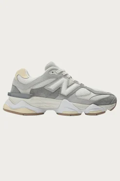 New Balance 9060 - Oslate Grey/Calcium< Footwear