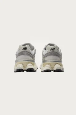 New Balance 9060 - Rain Cloud/Castlerock/White< Footwear