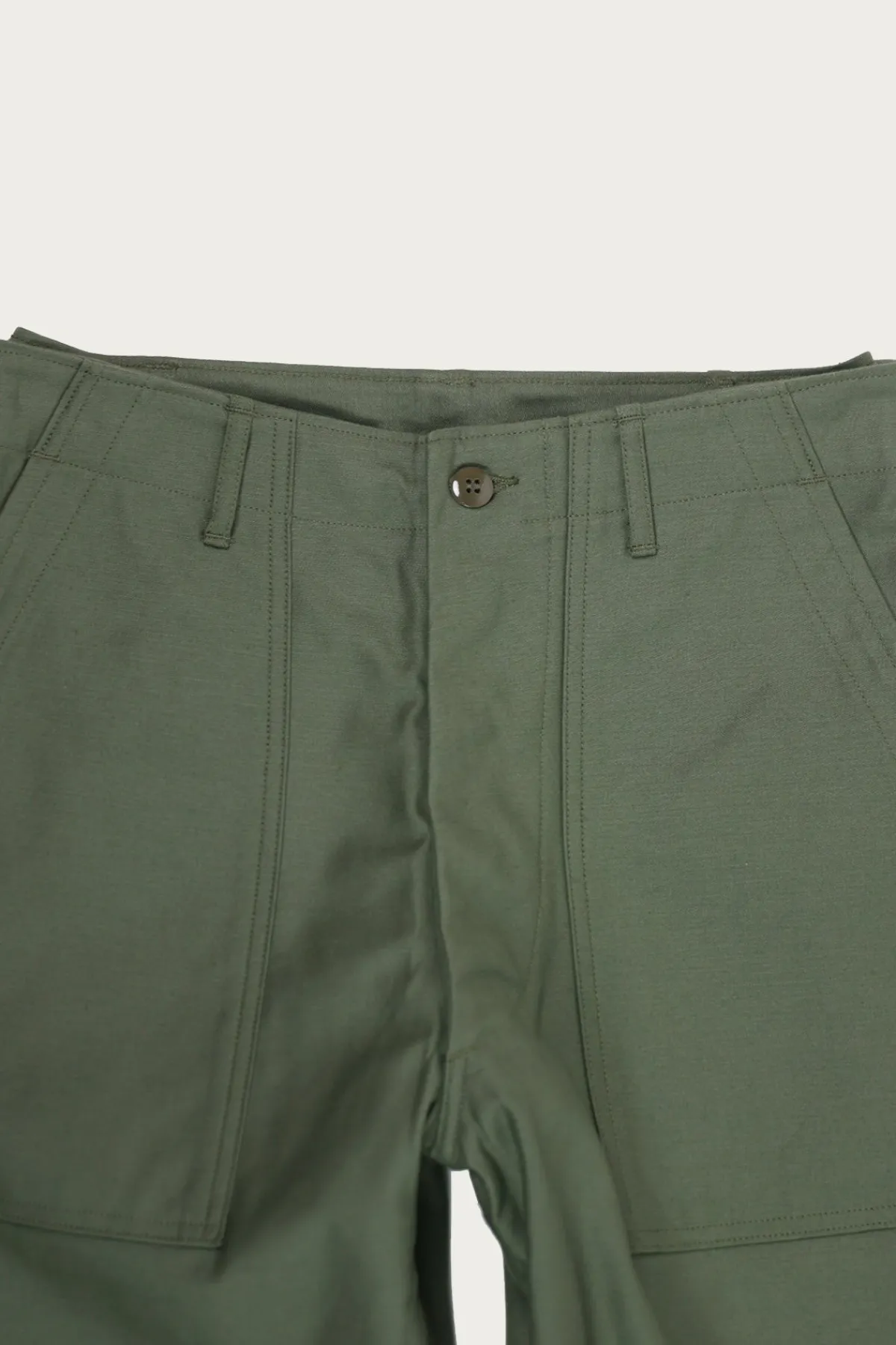 The Real McCoys Cotton Sateen OG-107 - Olive< Pants