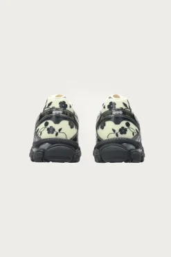 ASICS Gel-Cumulus 16 SSCB - Ivory/Black< Footwear