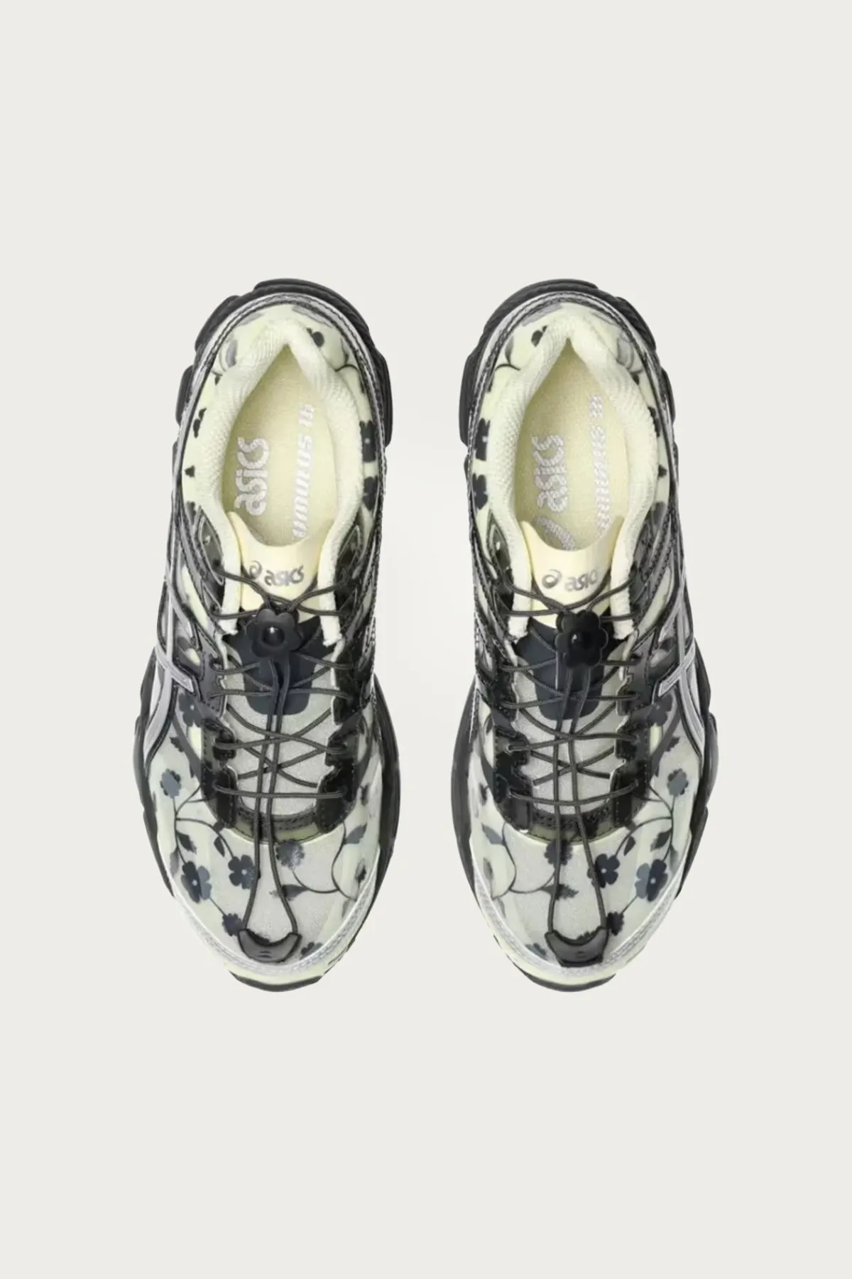 ASICS Gel-Cumulus 16 SSCB - Ivory/Black< Footwear