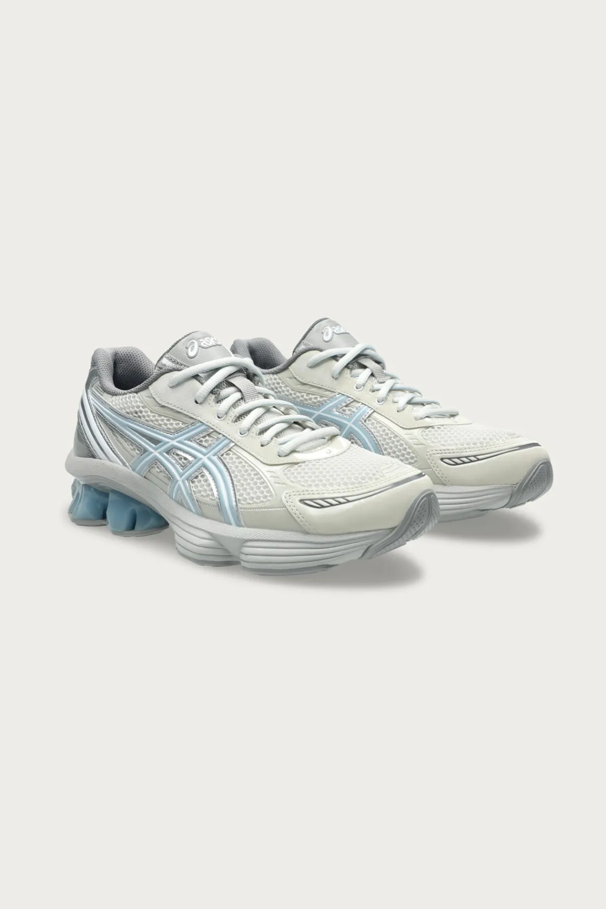 ASICS Gel-Kinetic Fluent - Cream/Soft Sky< Footwear