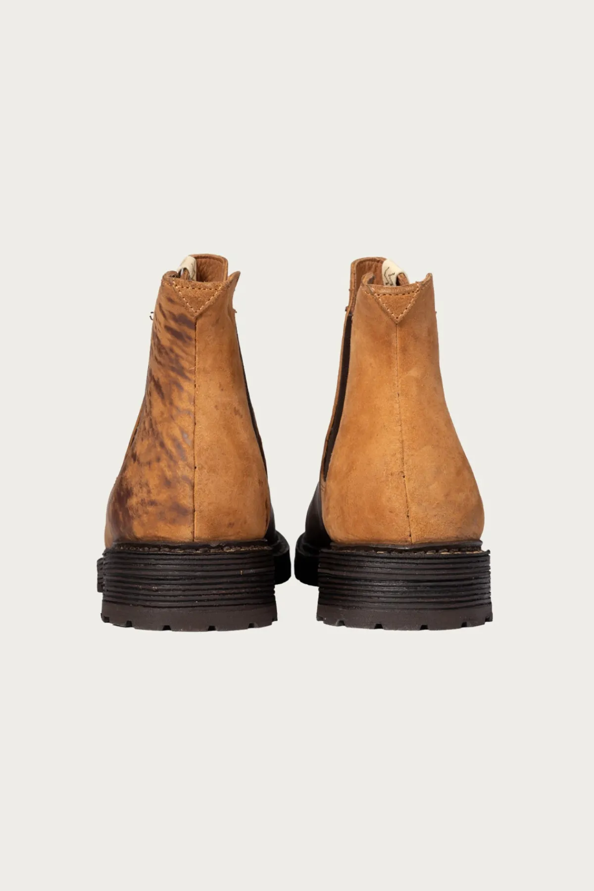 Visvim Gornergrat Mid-Folk - Lt. Brown< Footwear
