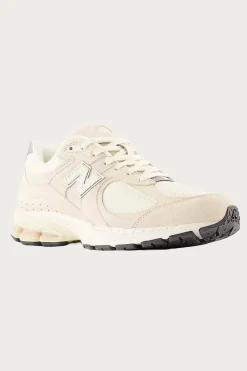 New Balance 2002R - Calm Taupe/Angora/Silver< Footwear