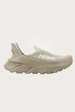 HOKA Restore TC - Dune/Oxford Tan< Footwear