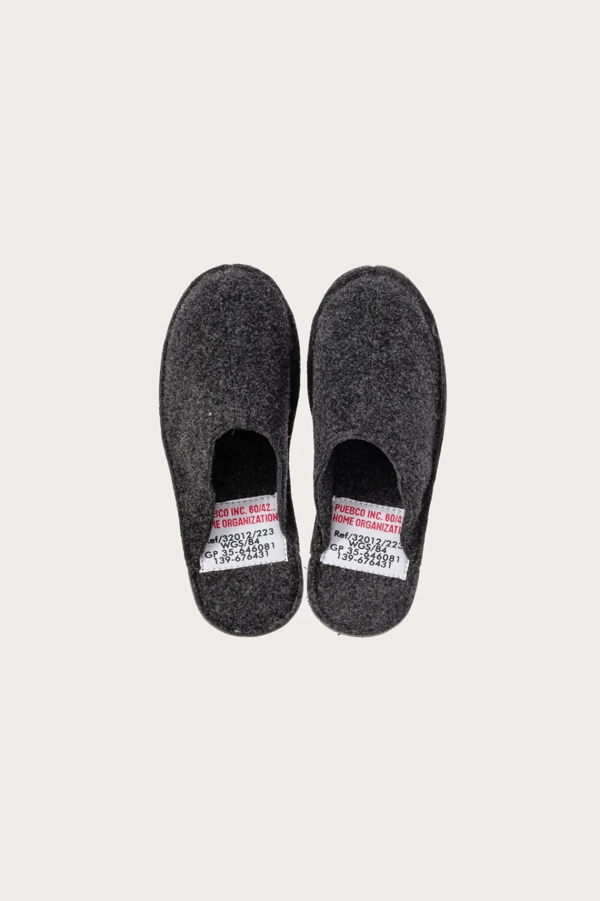 Puebco Room Slipper - Dark Grey< Footwear