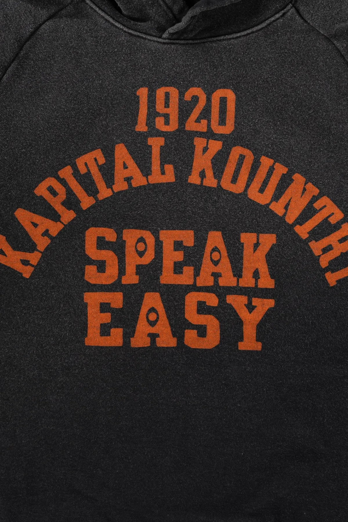 Kapital SWT Knit Raglan Hoodie (SPEAKEASY College) - Black< Tees And Sweats