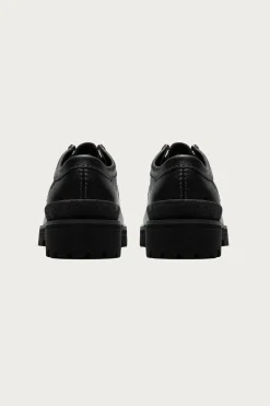 Clarks Walla Yukoner - Black Scotch Grain< Footwear