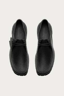Clarks Walla Yukoner - Black Scotch Grain< Footwear