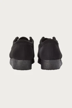 Clarks Wallabee - Black Suede< Footwear