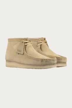 Clarks Wallabee Boot - Maple Suede< Footwear