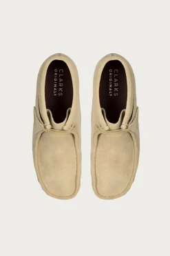 Clarks Wallabee Boot - Maple Suede< Footwear