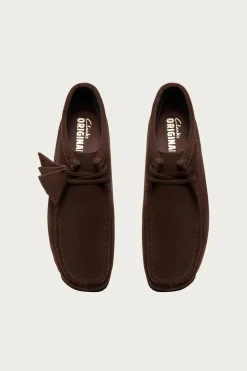 Clarks Wallabee Boot Goretex - Dark Brown Suede< Footwear